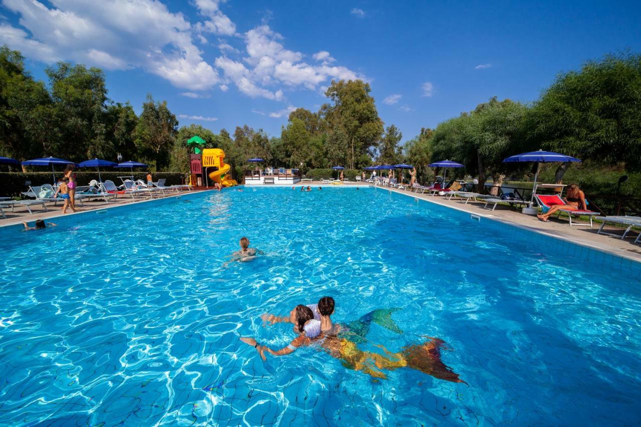Th Marina Di Sibari - Baia Degli Achei Village מראה חיצוני תמונה
